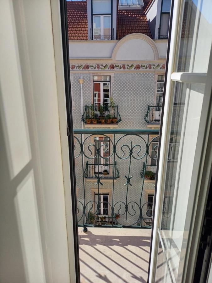 Charme Et Confort Au Coeur De Graca Lisbona Esterno foto