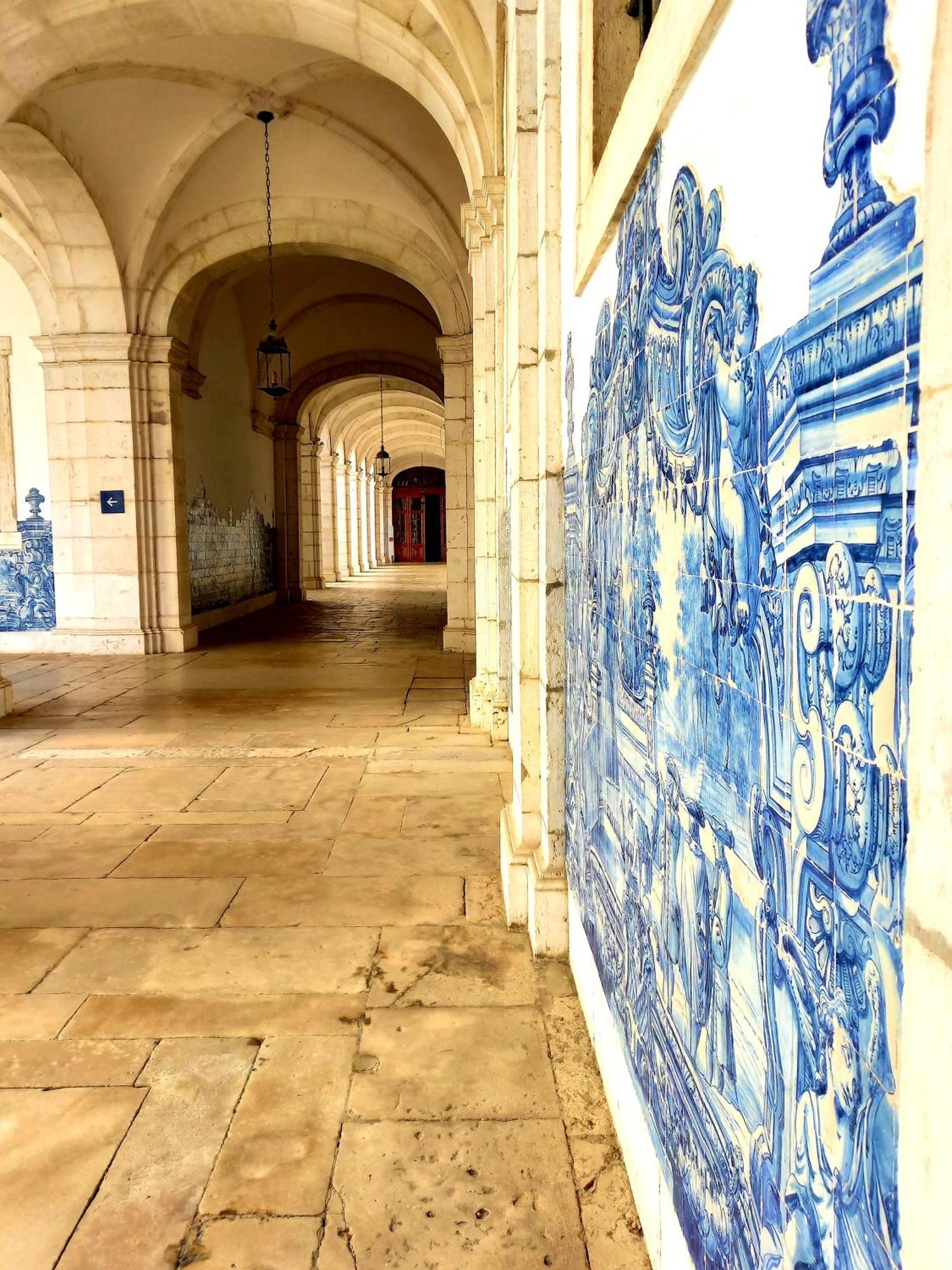 Charme Et Confort Au Coeur De Graca Lisbona Esterno foto